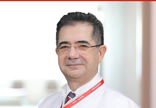 Op. Dr. Ahmet Sedat Kurtar