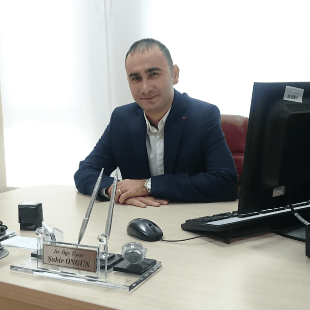 Doç. Dr. Şakir Ongün