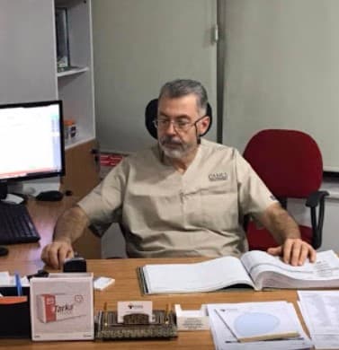 Op. Dr. S. Nahit Karabeyoğlu