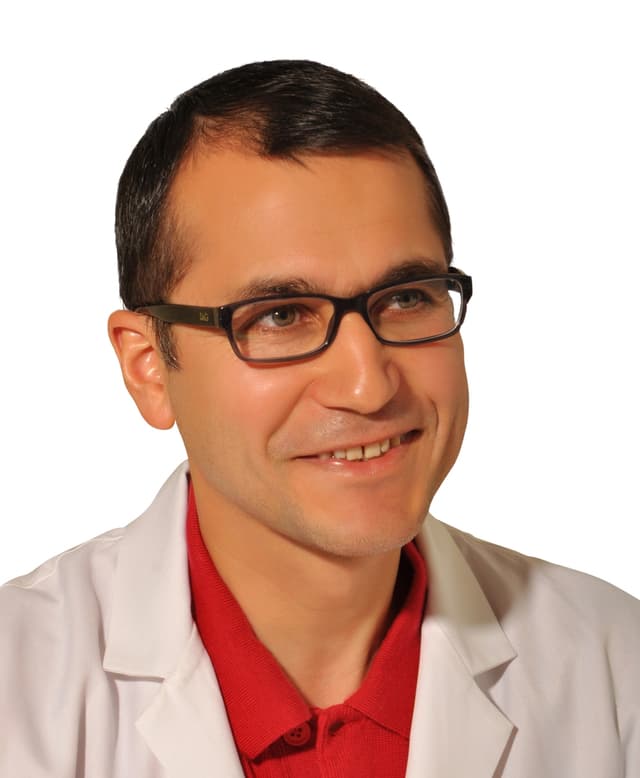 Op. Dr. Mücahit Erman Emre