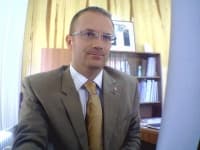 Dr. Cihangir Küçük