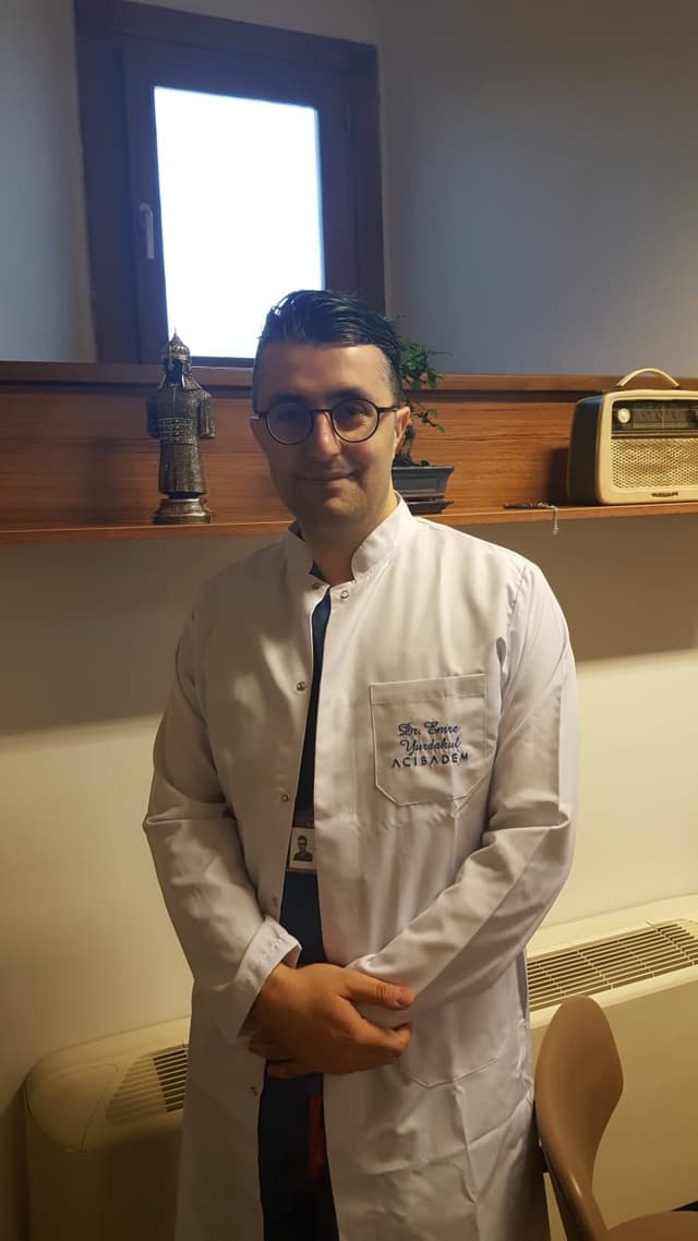 Op. Dr. Emre Yurdakul