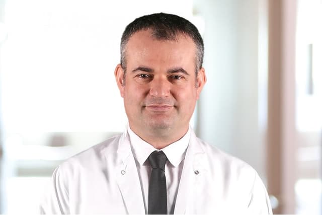 Uzm. Dr. Ali Eynalli