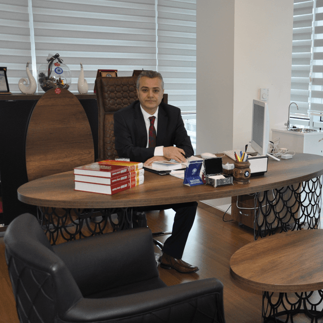 Prof. Dr. Ali Ünsal