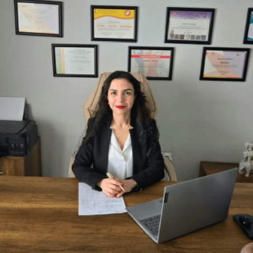 Uzm. Dyt. Özden Özgür Durukan