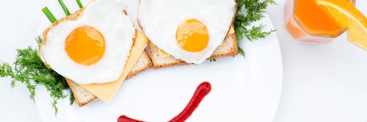 Sabahları kendinizi aç hissetmediğiniz için kahvaltı öğününü atlıyor musunuz?