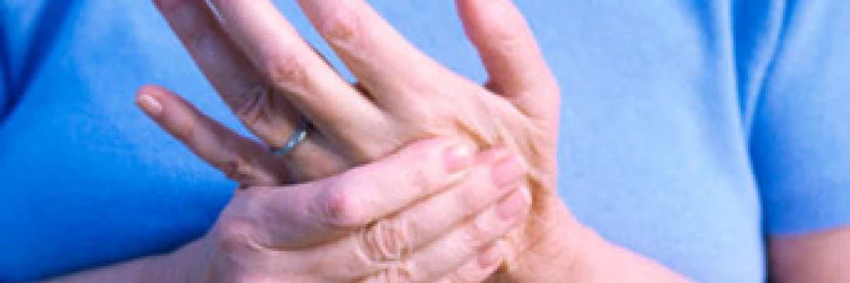 Raynaud fenomeni hangi hastalık ve durumlara eşlik edebilir?