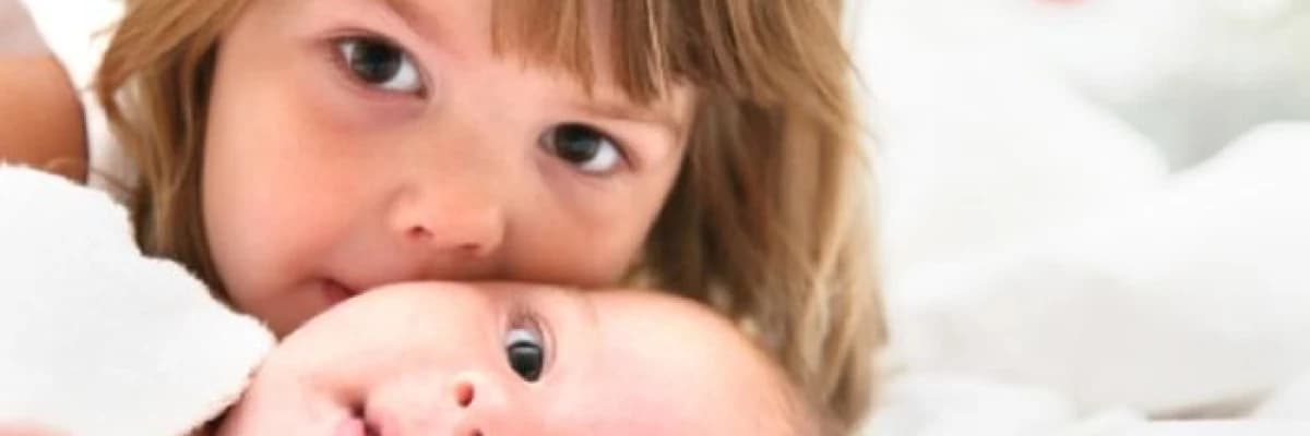 Çocuklarda yeni kardeşe alışma süreci: anne-babalara tavsiyeler
