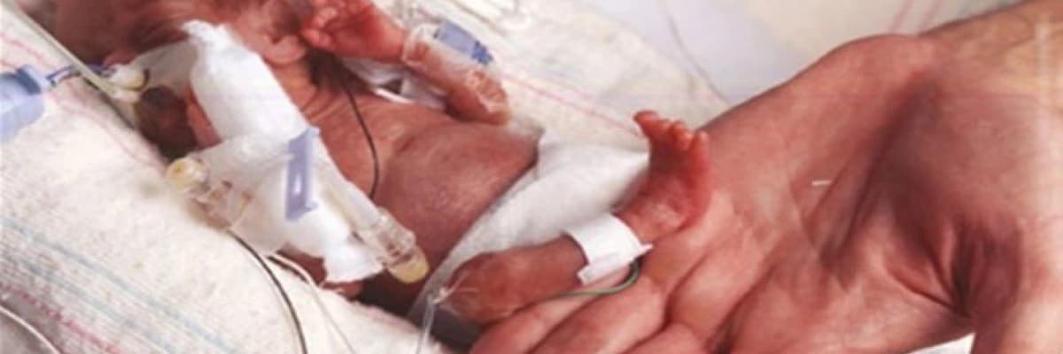 Erken membran rüptürü (emr; suların erken gelmesi) nedenleri ve getirdiği riskler nelerdir?