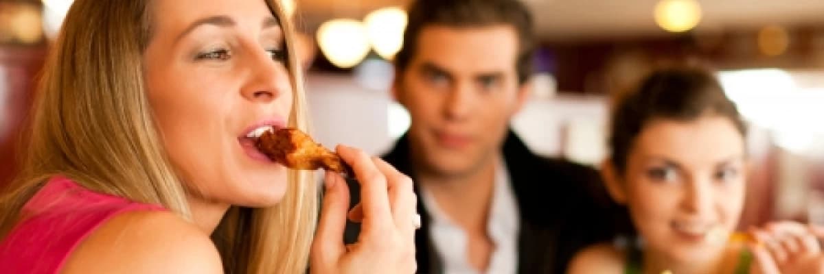 Restaurant ve fast-food yemeklerinin günlük enerji ve besin öğeleri yönünden karşılaştırılması