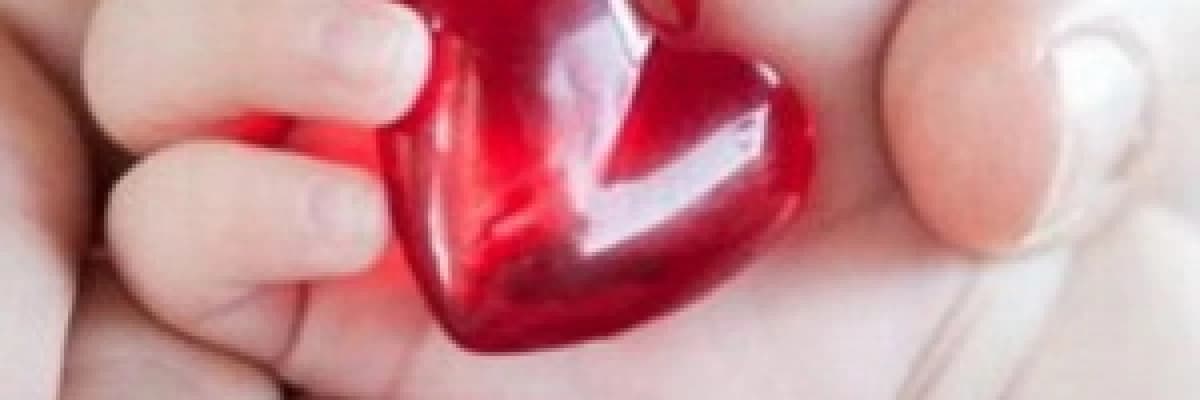 Bebeklerde kalp hastalıkları belirtileri nedir?