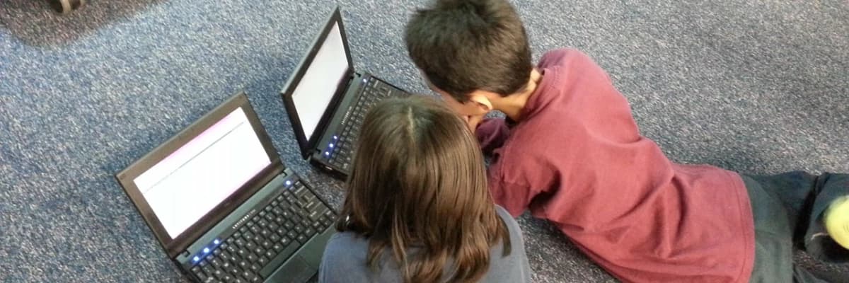 Çocukları Bilgisayar Başına Göndermek Sorunu Çözmüyor