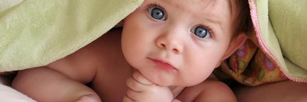 Bebeklerde Diş Çürüğü (Biberon Çürüğü) Nedir?