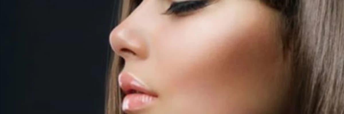 15 DAKİKADA AMELİYATSIZ BURUN ESTETİĞİ