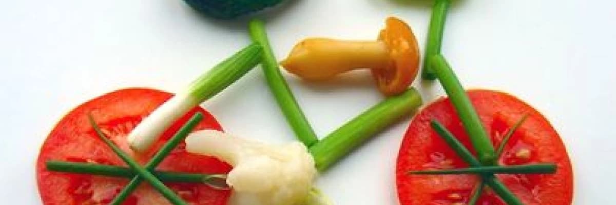 ADOLESAN DÖNEM (ERGENLİK DÖNEMİ) VE VEJETARYEN BESLENME