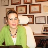 Op. Dr. Defne Erkara Profil Fotoğrafı