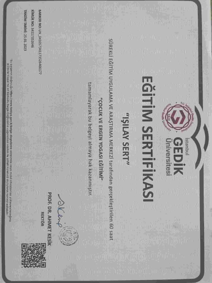 Çocuk ve Ergen Yogası Eğitimi