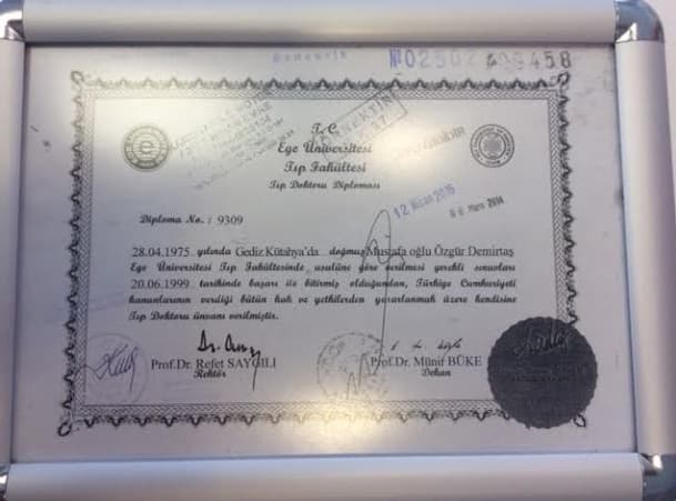 Tıp Doktoru Diploması