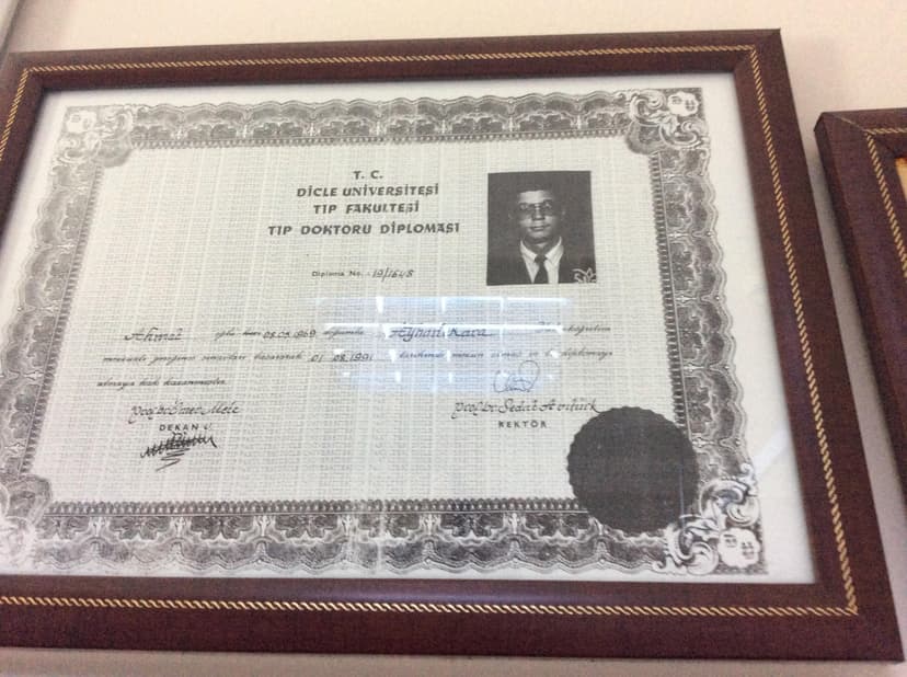 Tıp Doktoru Diploması