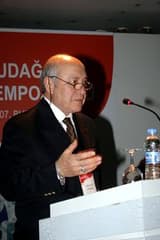 Selçuk Onart