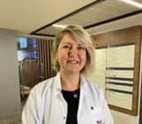 Refika İlbakan Hanımeli