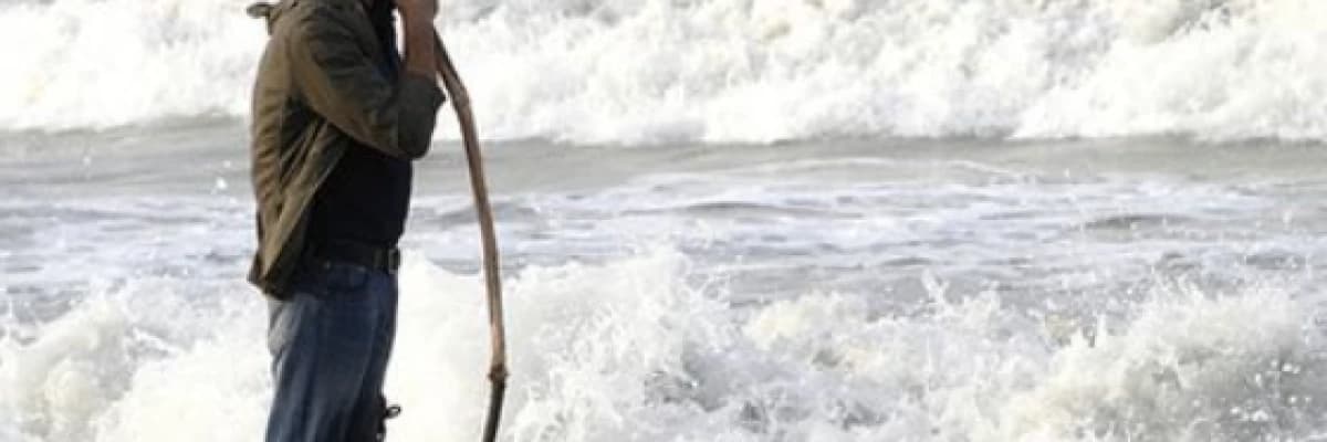 ERKEKLER NEDEN BAĞLANMAKTAN KORKAR?