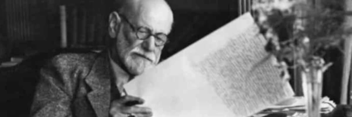 Tekinsiz (Unheimlich)