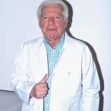 Uzm. Dr. Arif Fazıl Edis Profil Fotoğrafı