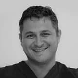 Dr. Dt. Gökhan Uzel Profil Fotoğrafı