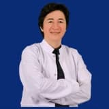 Dr. Deniz Üşümüş