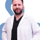 Uzm. Dr. Uğur Raşit Kayacan