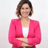 Uzm. Dyt. Ceren Batmaz Sarı Profil Fotoğrafı